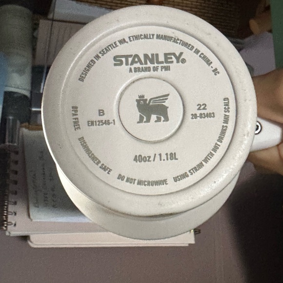 Stanley The Quencher H2.0 Flowstate Tumbler 40oz Pink Rose Quartz AND Eucalyptus - Picture 4 of 10